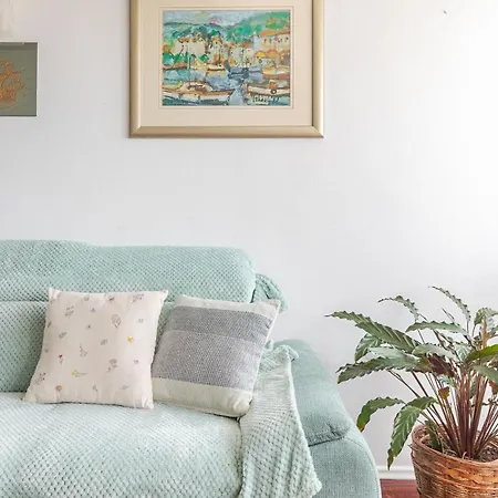 Apartment Cozy Near The And Center